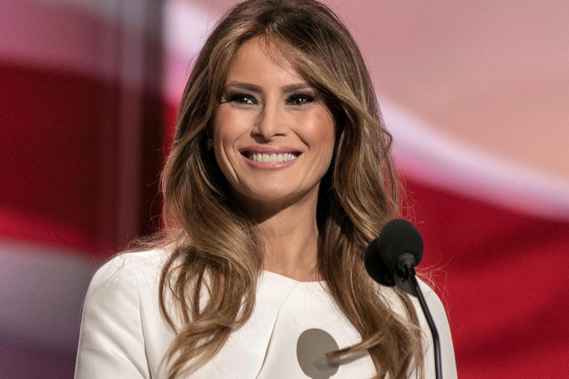 Any Plastic Surgery for the First Lady? | The Plastic Surgery Channel