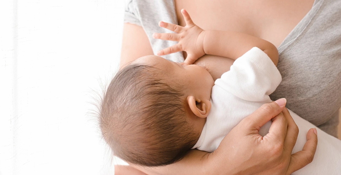 Breastfeeding with implants.